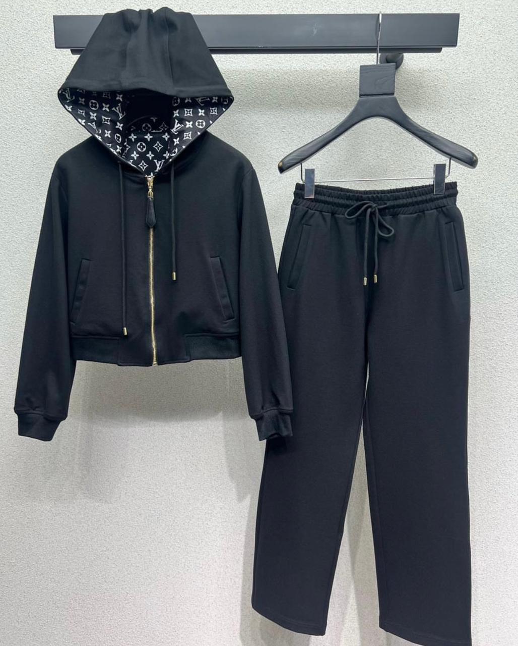 Lv tracksuit
