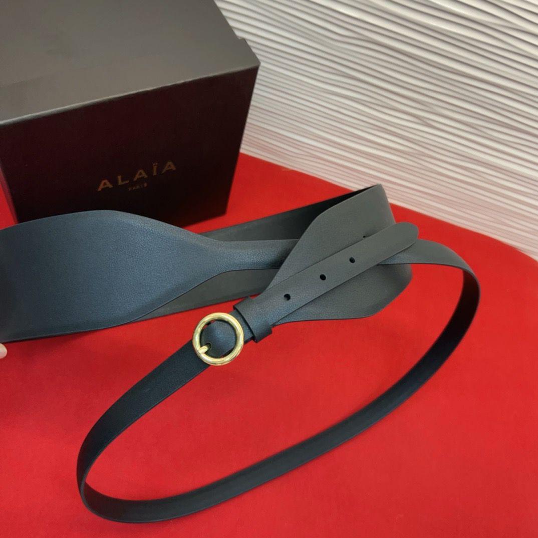 Alaia belt