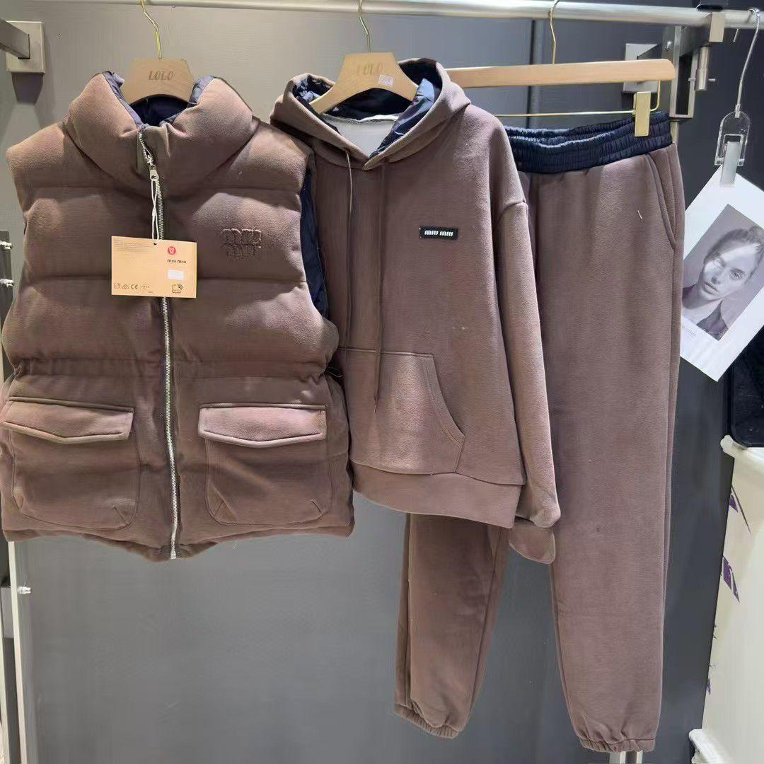 Miu miu clothes set - tracksuit with Jack