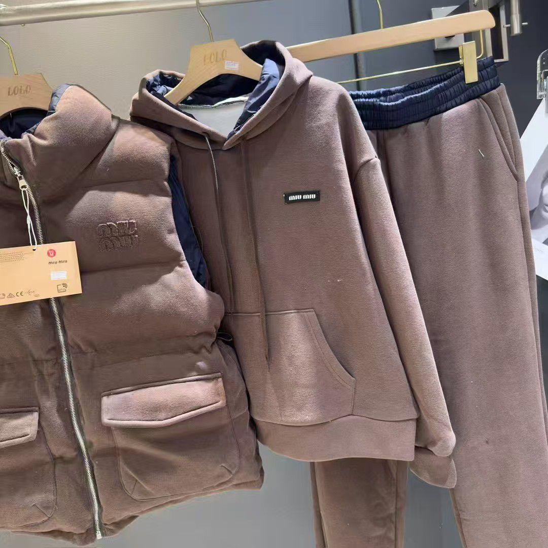 Miu miu clothes set - tracksuit with Jack