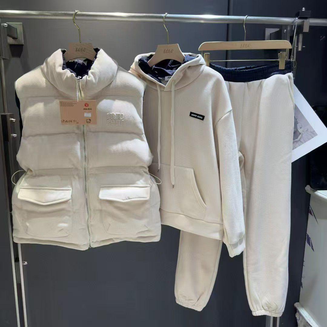 Miu miu clothes set - tracksuit with Jack