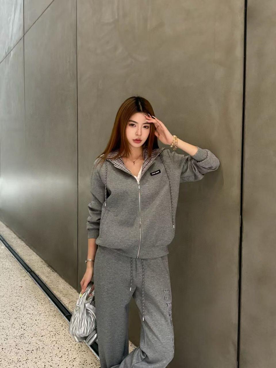 Miu miu tracksuit
