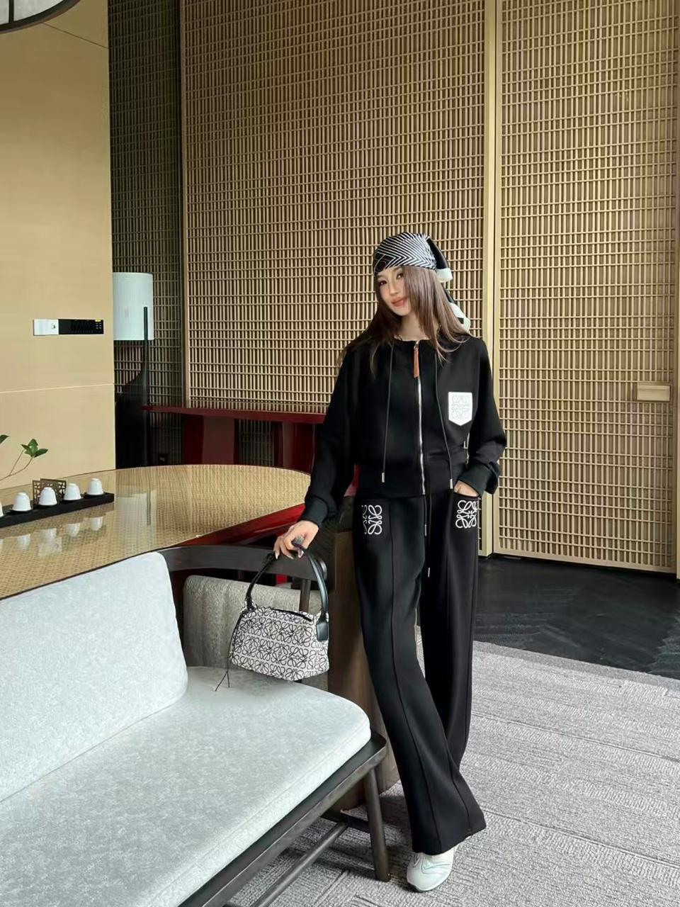 Loewe tracksuit