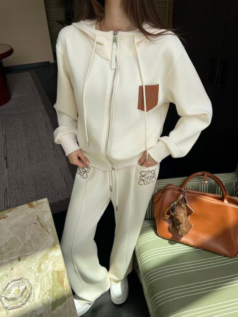 Loewe tracksuit