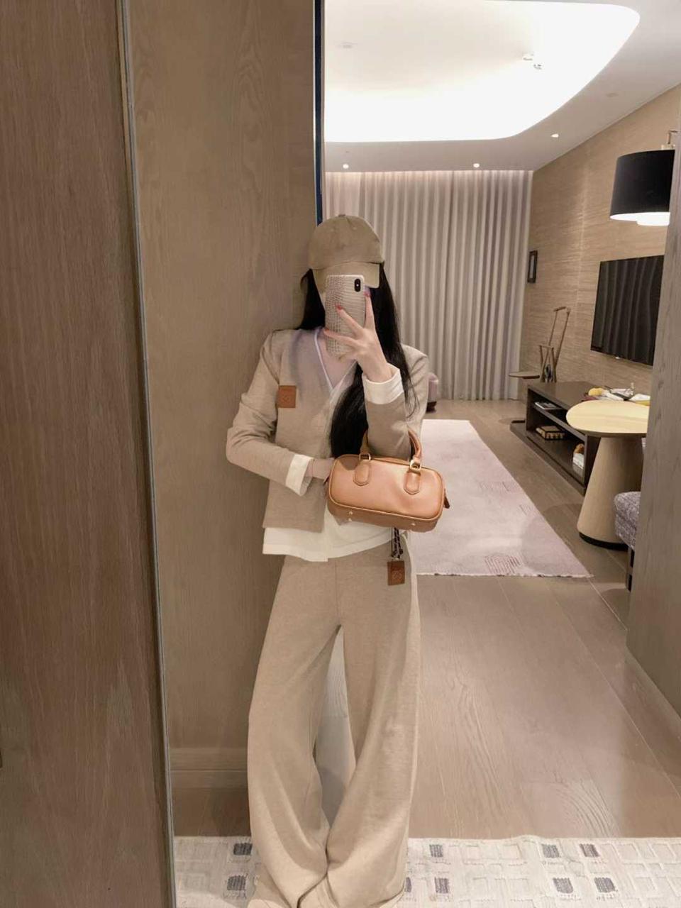 Loewe tracksuit