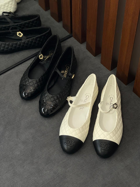 Chanel ballerina