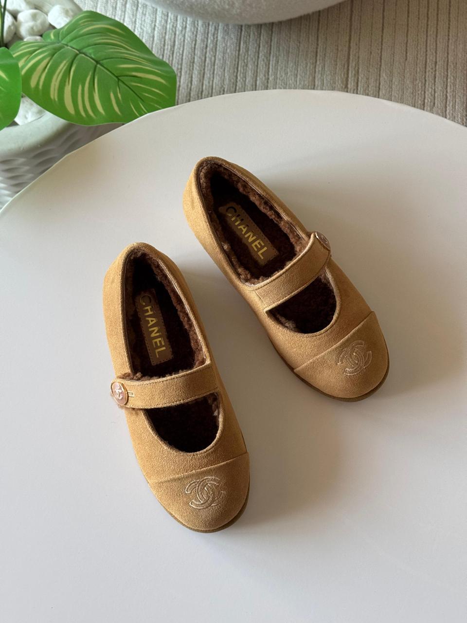 Chanel ballerina with fur