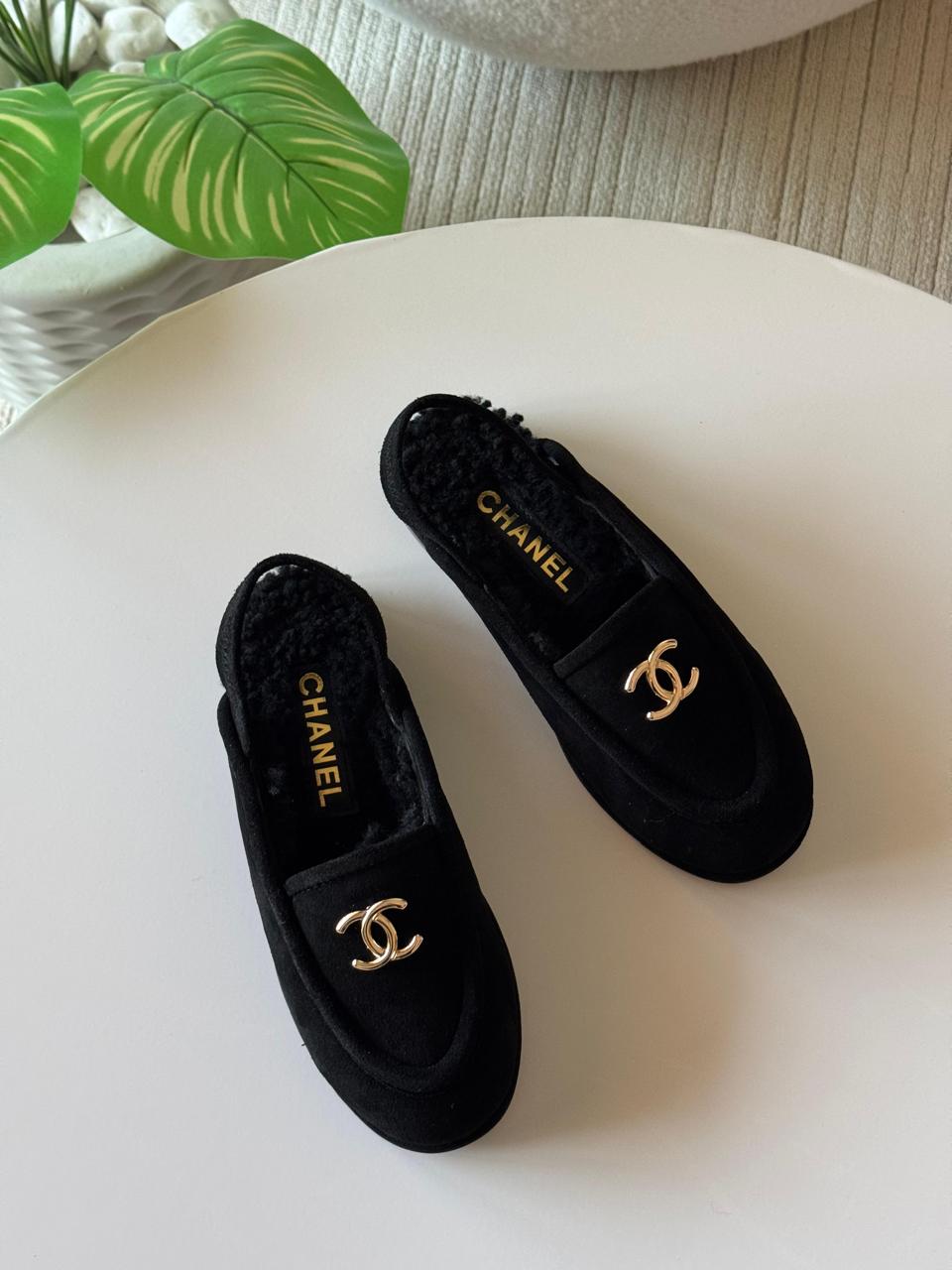 Chanel loafers with fur