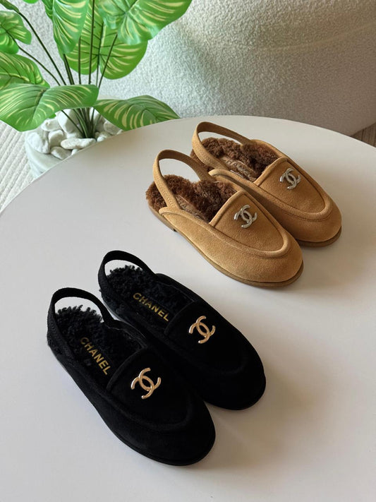 Chanel loafers with fur