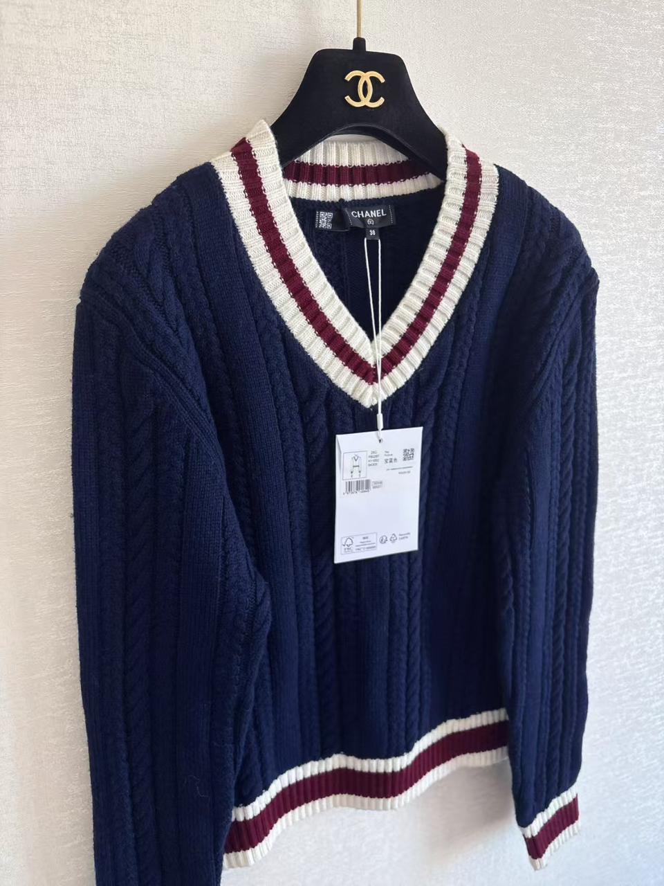 Chanel sweater