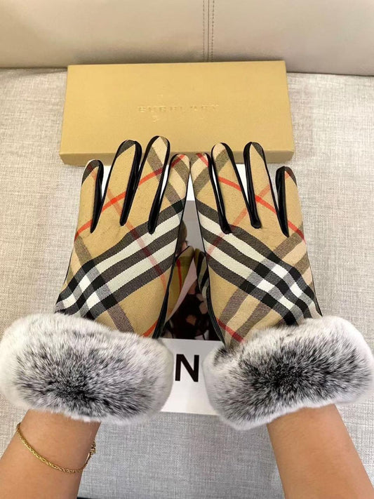 Burberry gloves