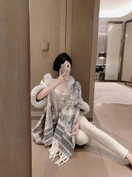 Dior scarf - shawl with fur
