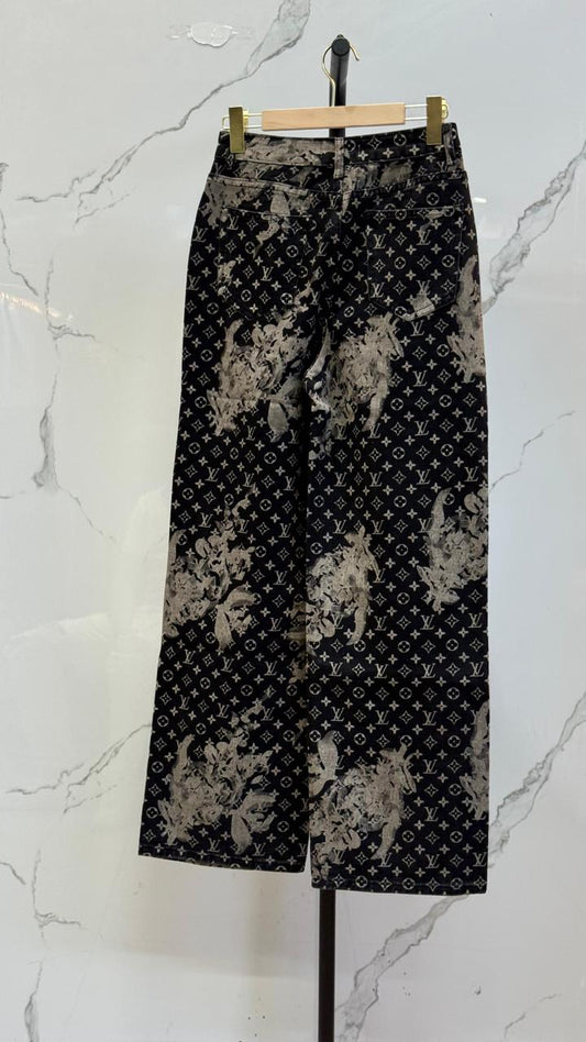 Lv pants