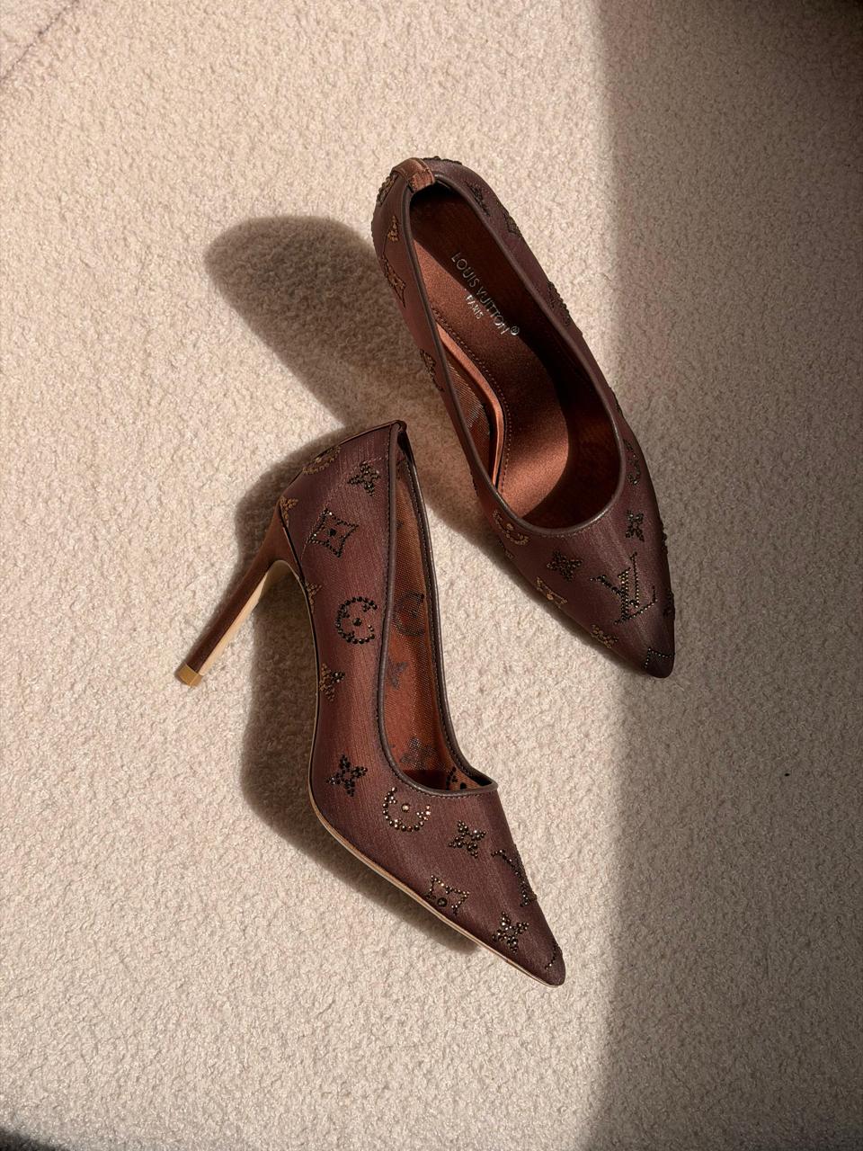 Lv heels