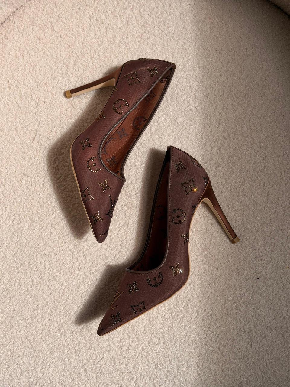 Lv heels