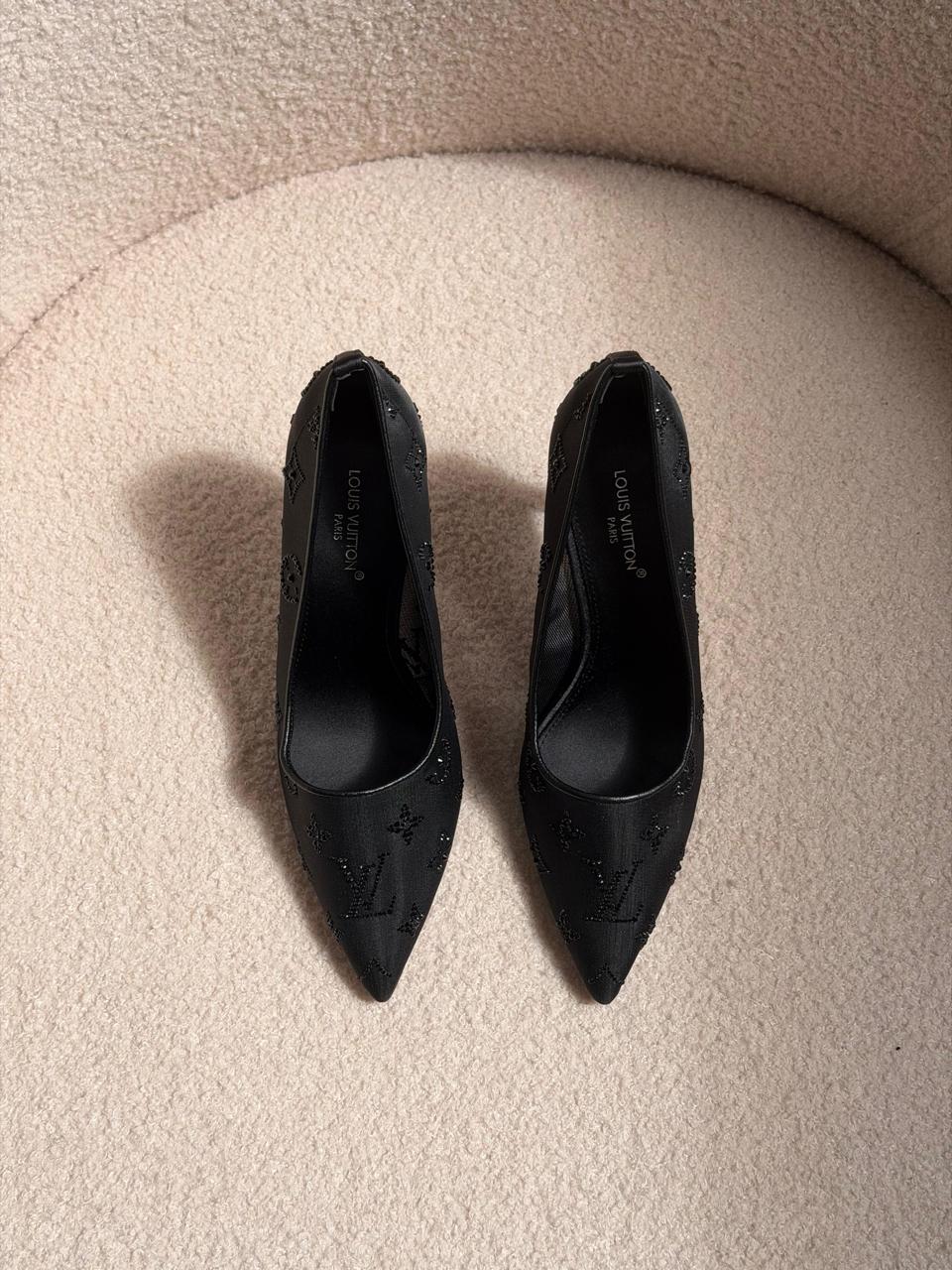 Lv heels