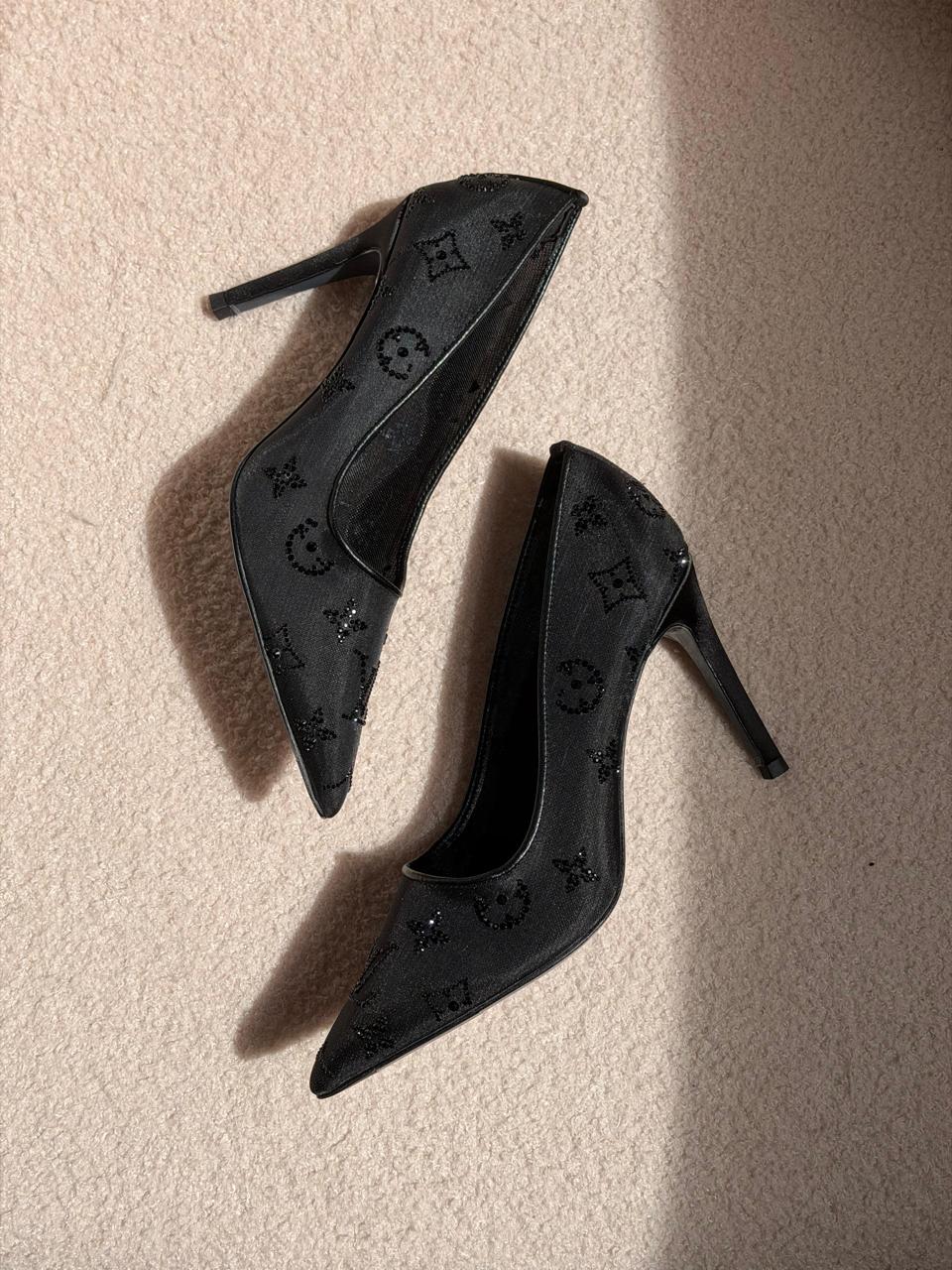 Lv heels