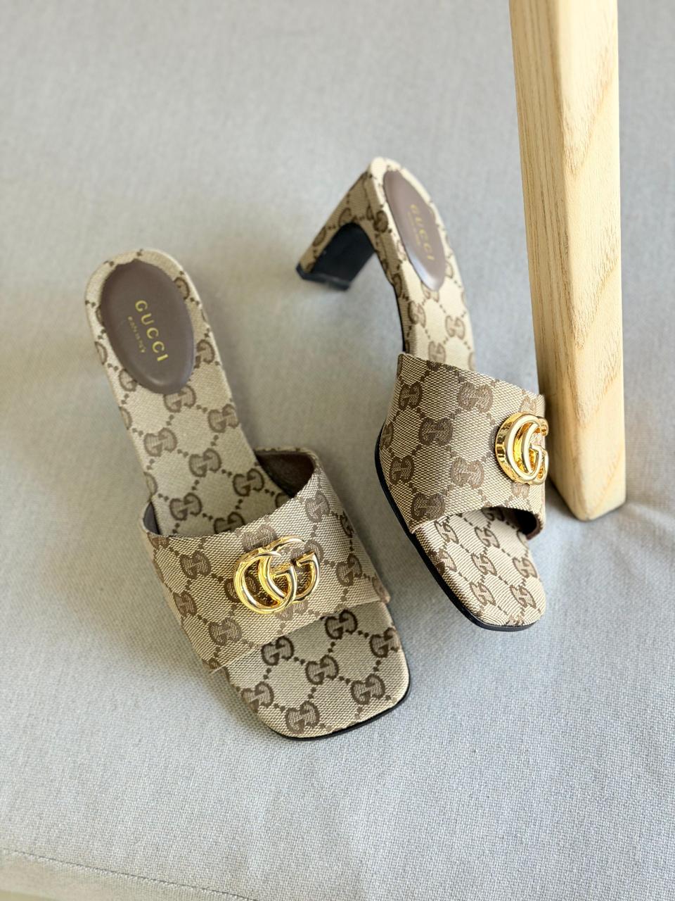 Gucci sandals heels