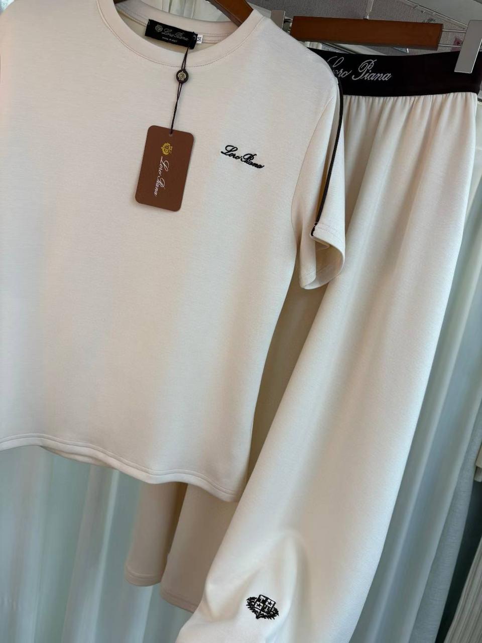 Loro piana tracksuit