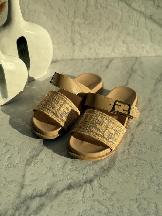 Fendi slippers