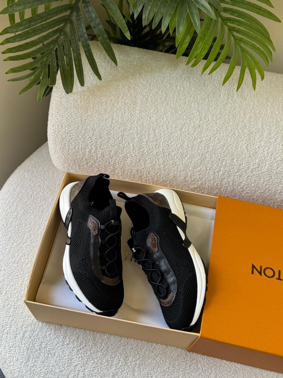 lv sneakers