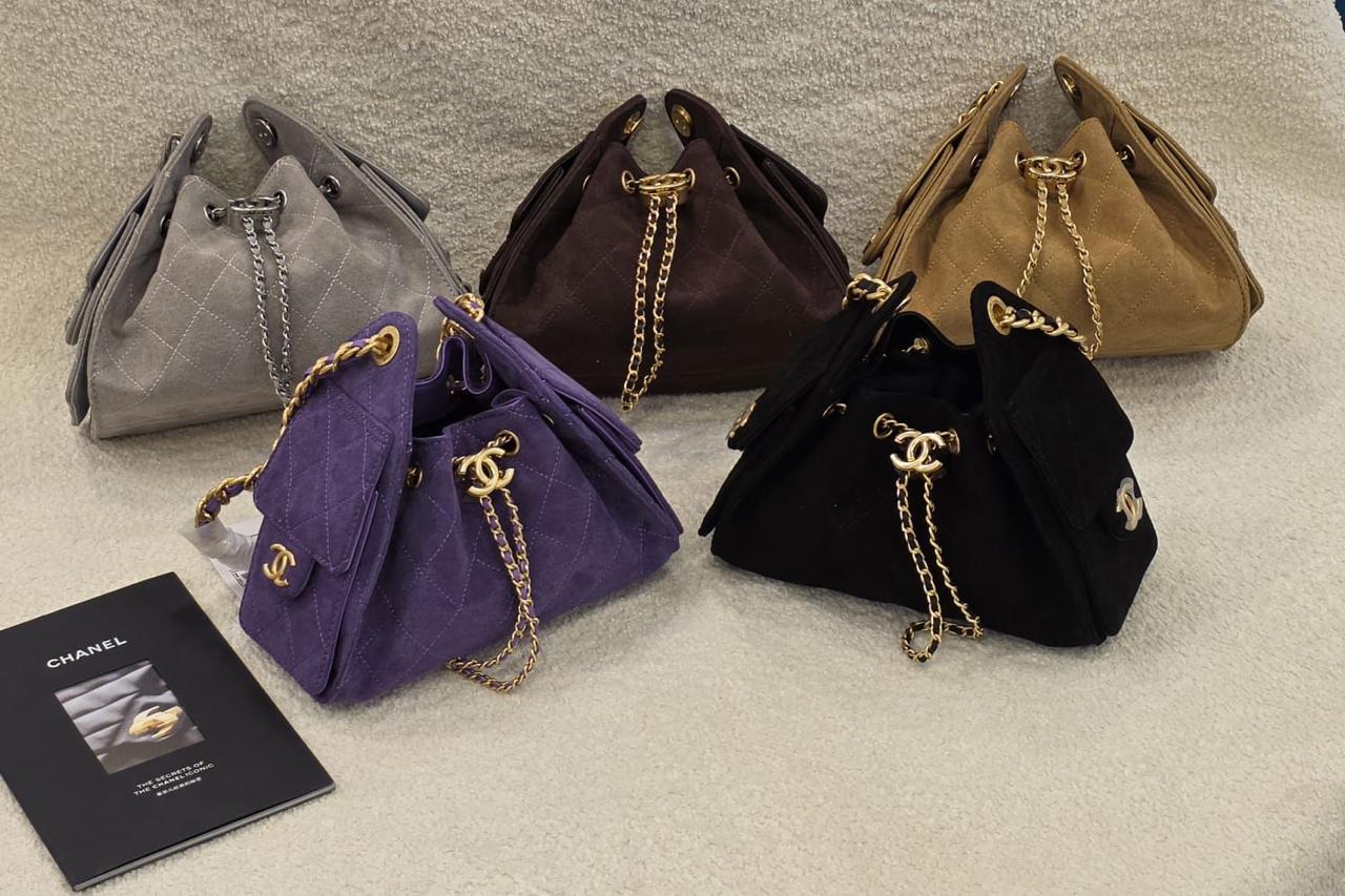 Chanel bag 22 cm