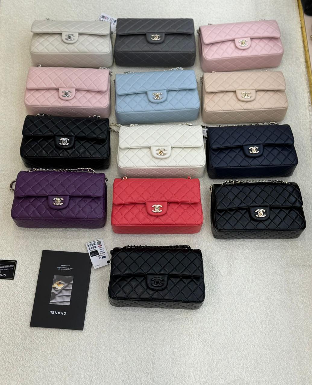 Chanel bag - silver hardware 25 cm