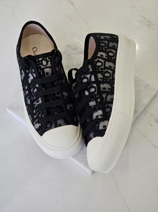 Dior sneakers