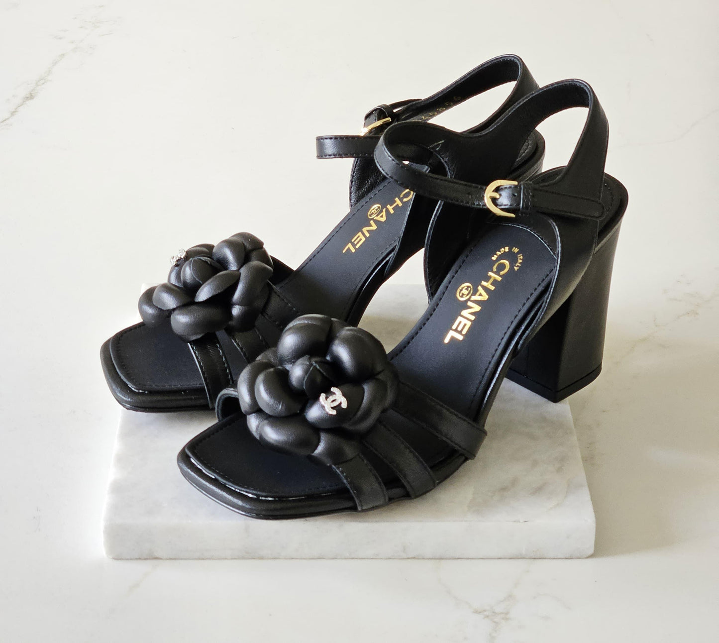 chanel sandals heels