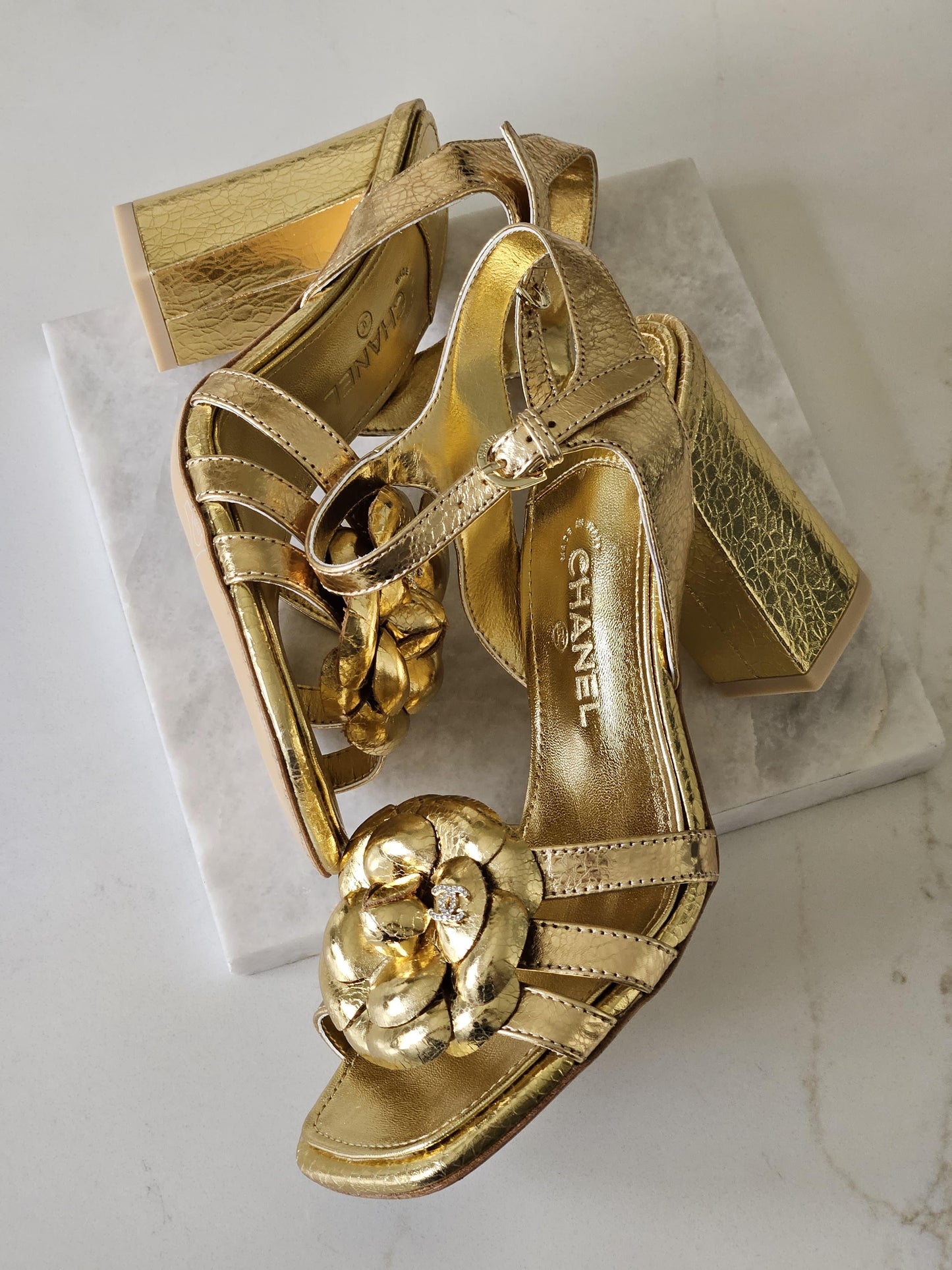 chanel sandals heels