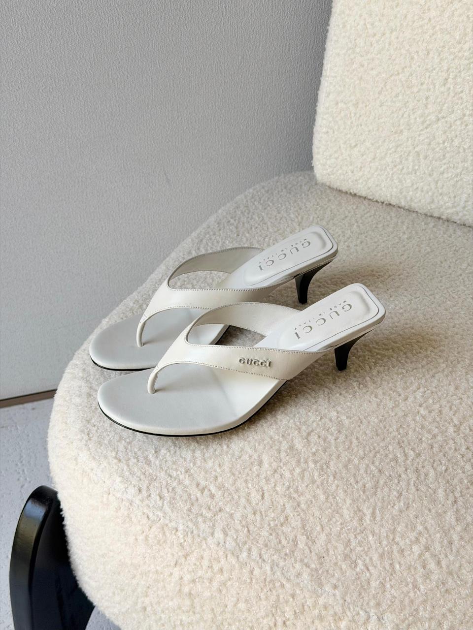 chanel sandals heels