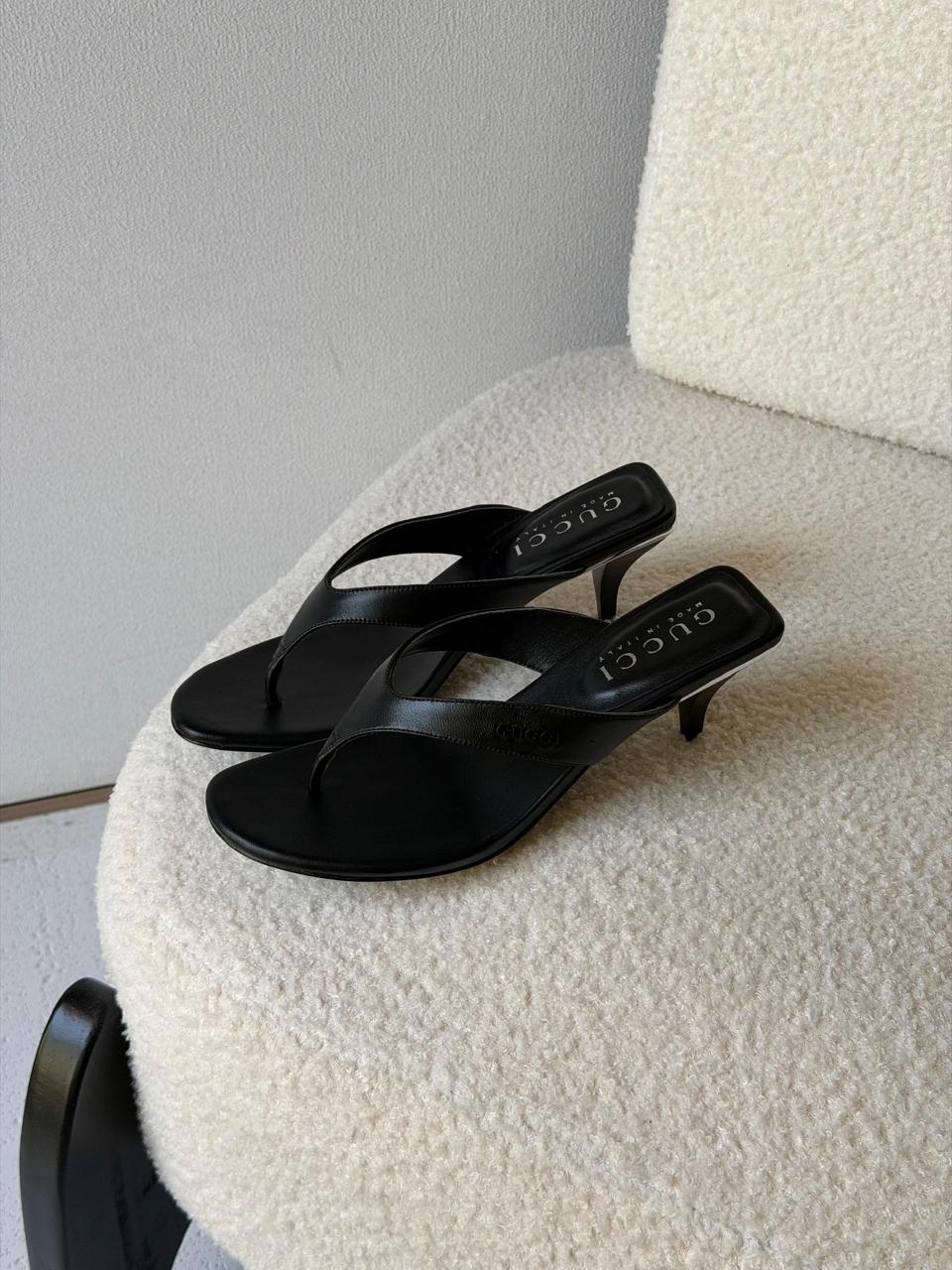 chanel sandals heels