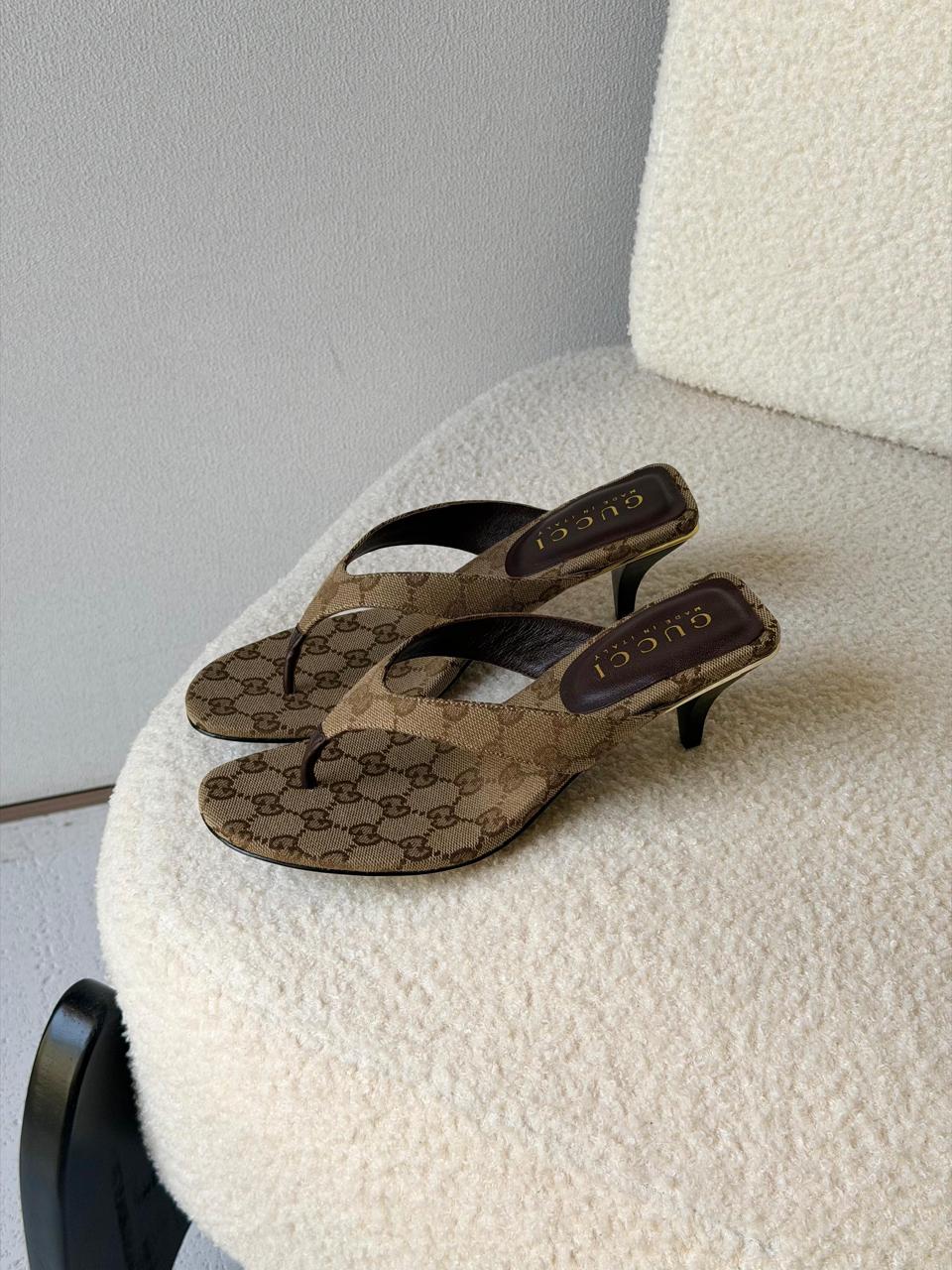 chanel sandals heels