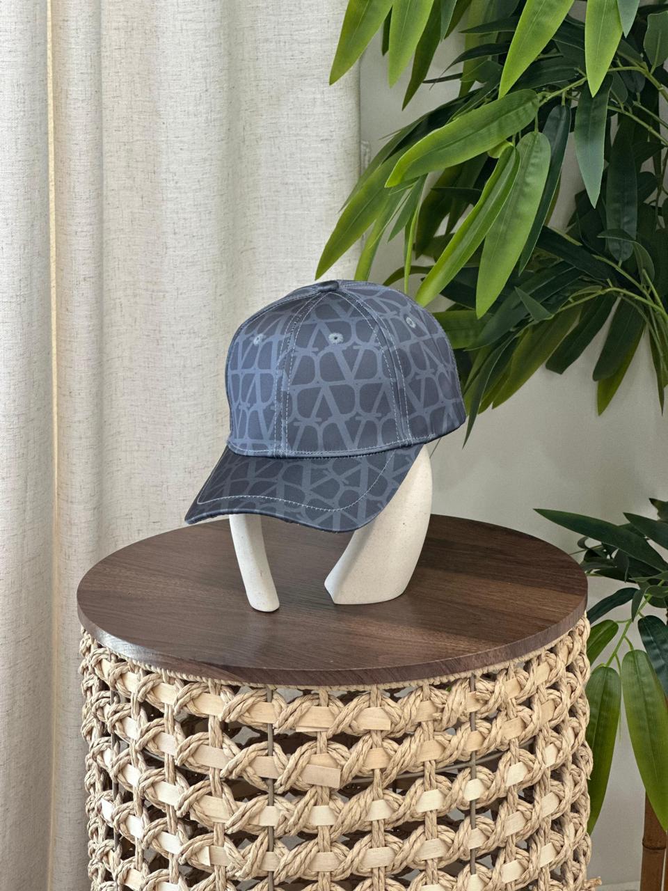 Valentino cap
