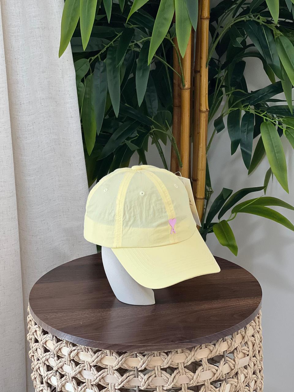 Ami paris cap