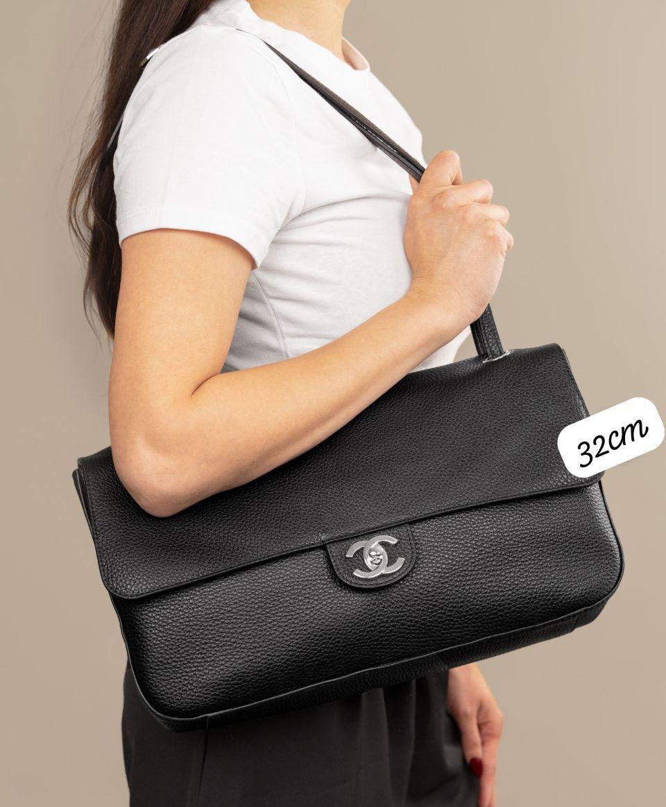 Chanel bag 32 cm