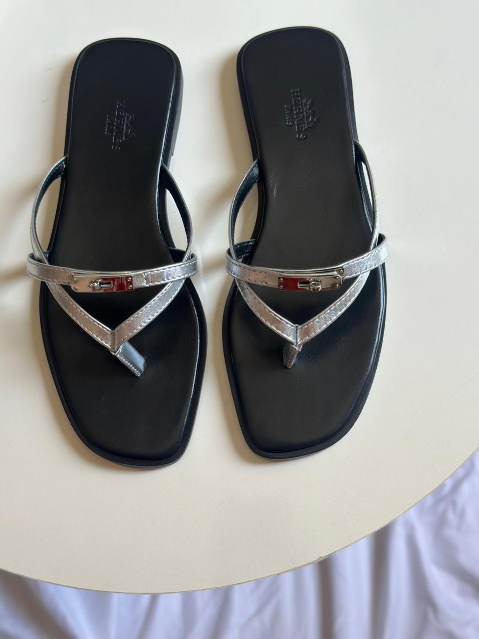 Hermes slipper