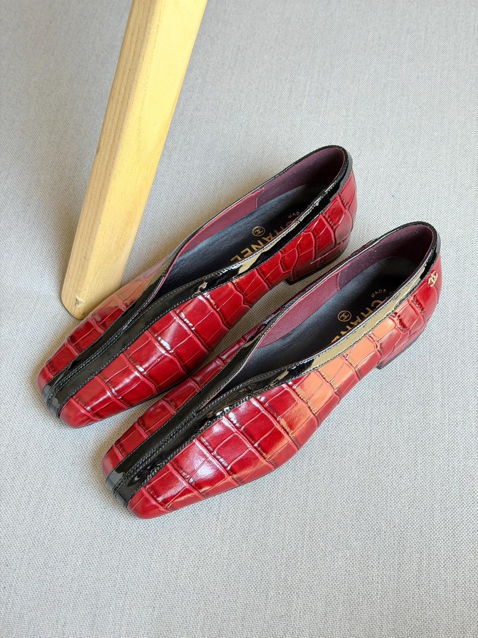 Chanel heels - low heels - flat