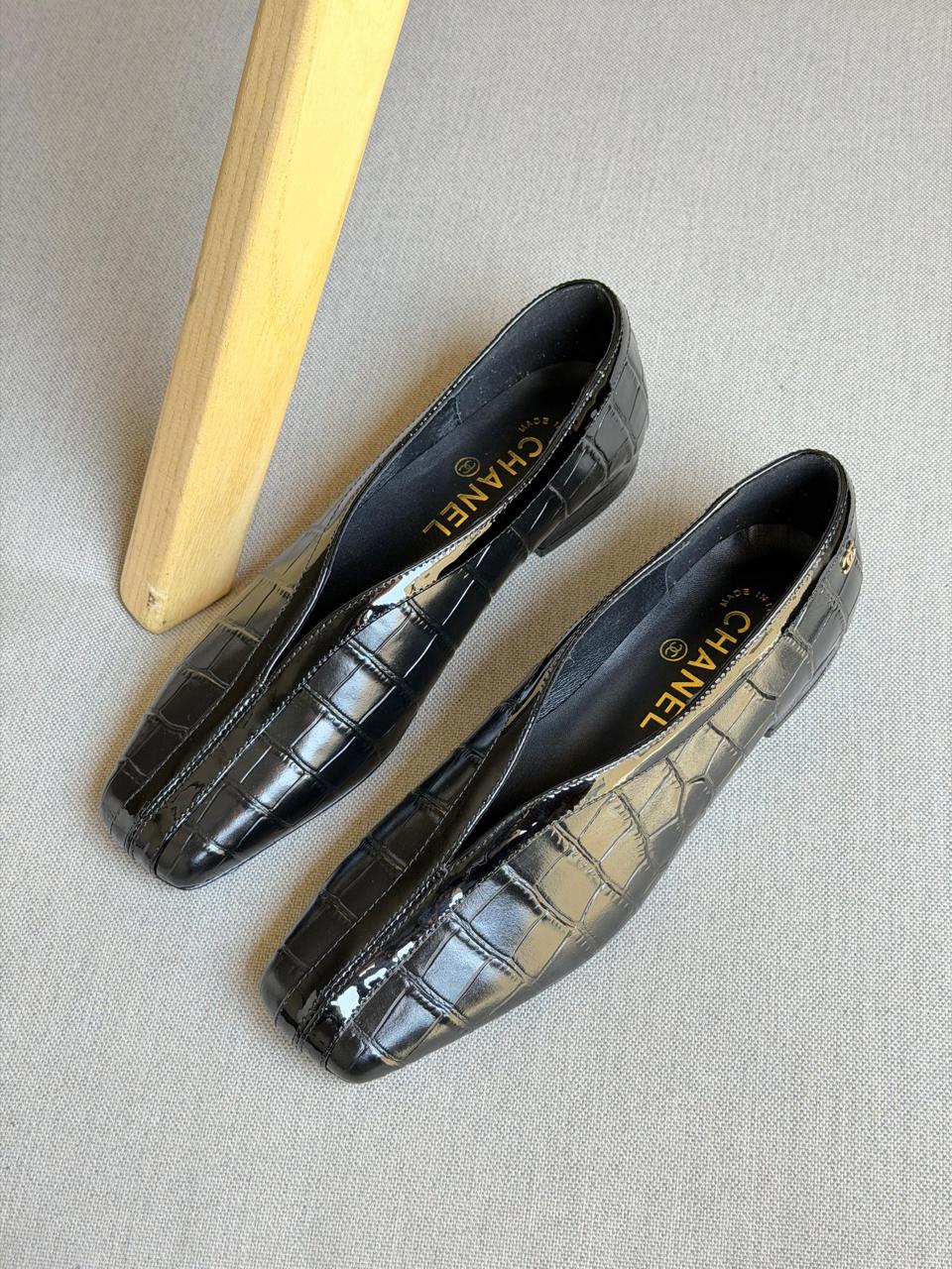 Chanel heels - low heels - flat