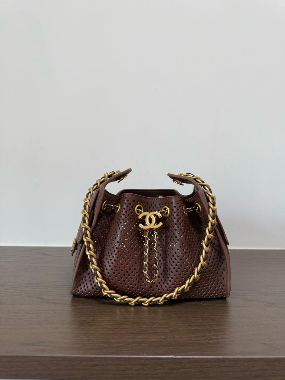 Chanel bag 22 cm