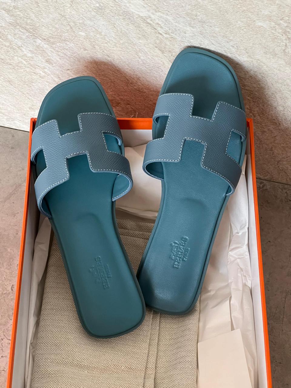 Hermes slippers