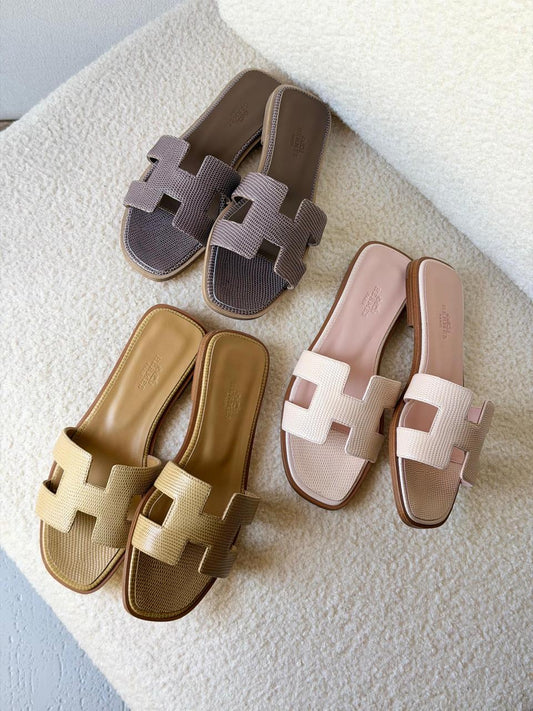 Hermes slippers