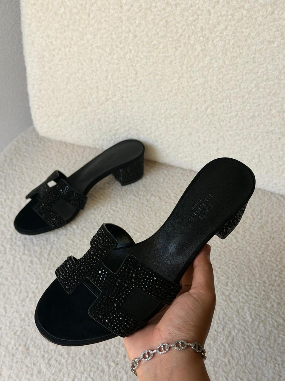 Hermes slippers & sandals heels