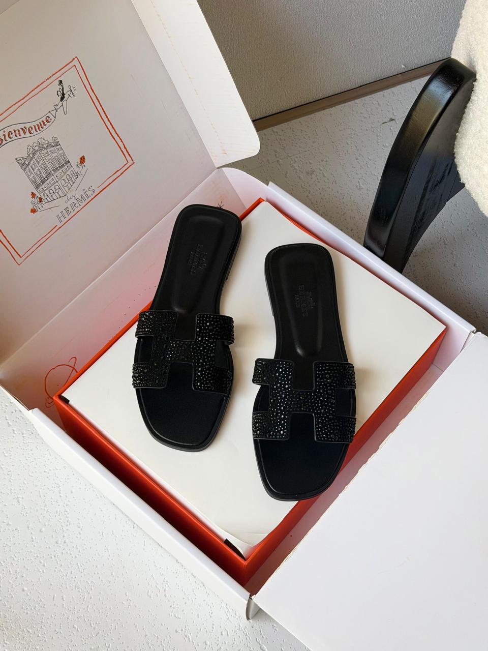 Hermes slippers & sandals heels