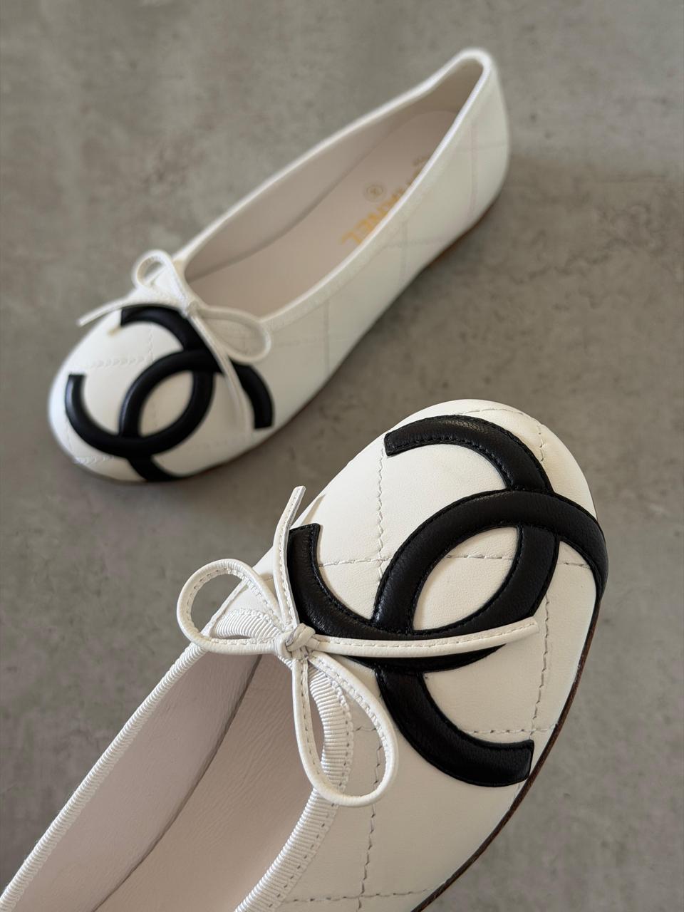 Chanel ballerina
