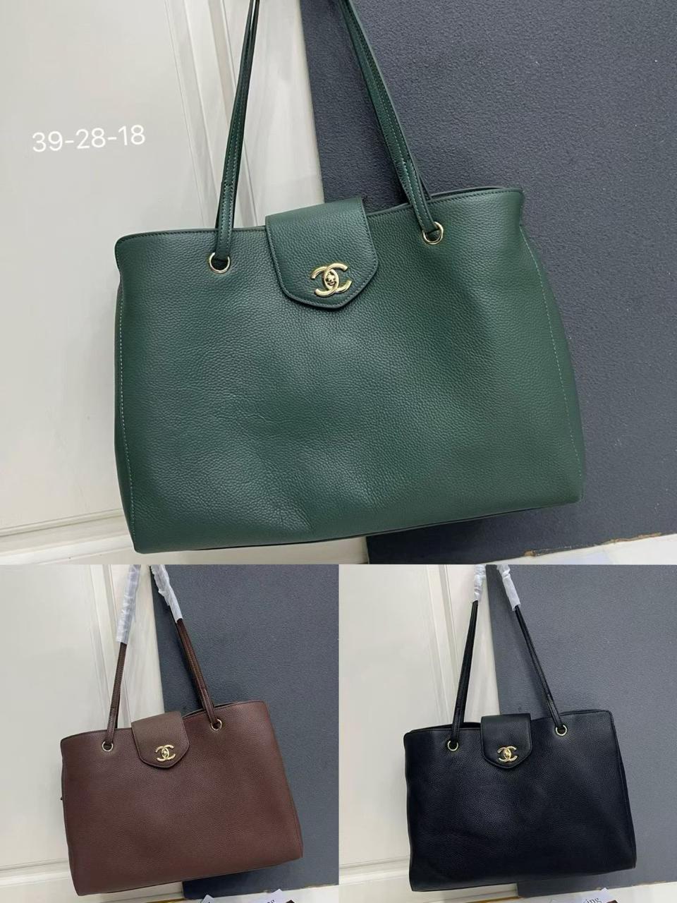 Chanel bag tote