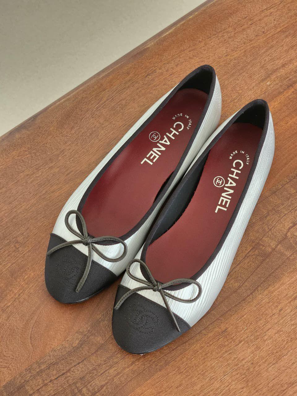 Chanel ballerina