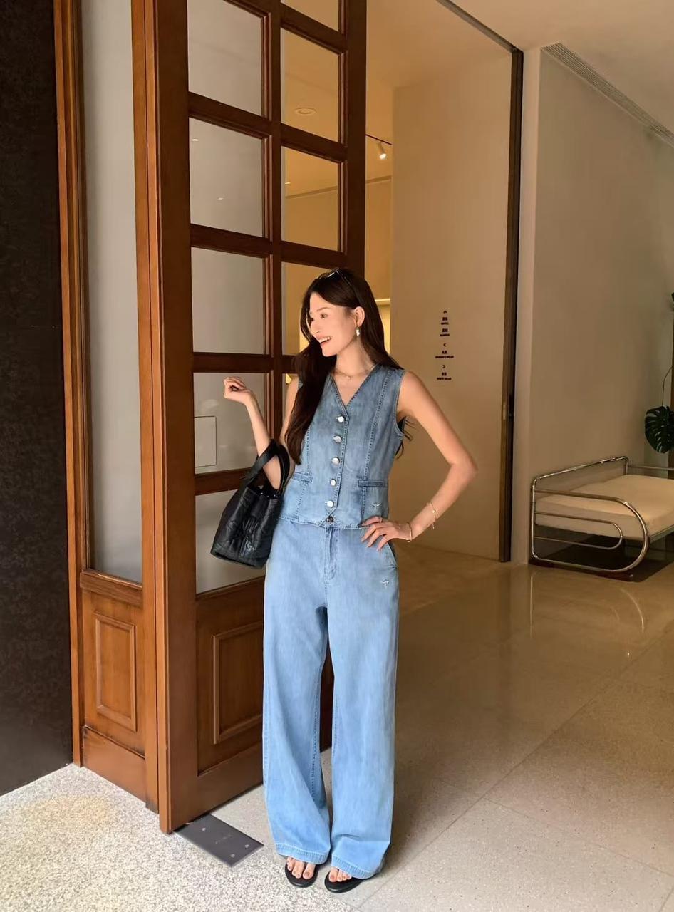 Dior clothes set - pants and top