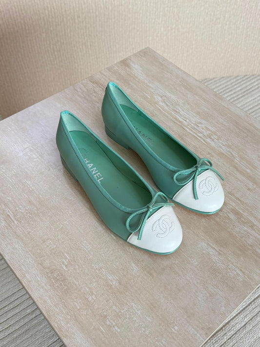 Chanel ballerina