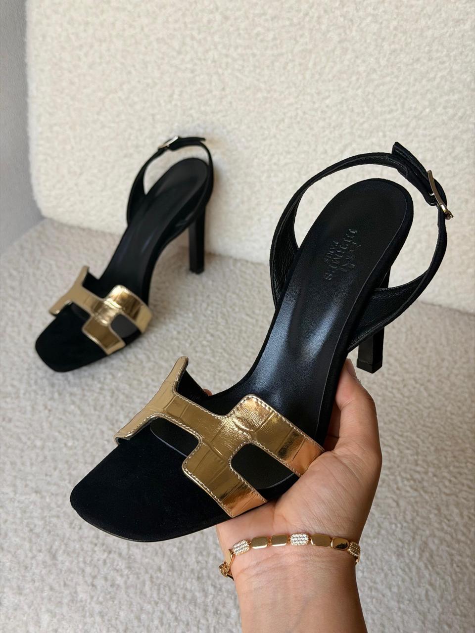 Hermes sandals heels